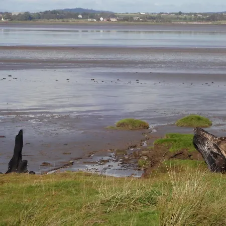 Vakantiehuis Sians Retreat, On Solway, Perfect Stop Over When Walking Hadrians With Hot Tub