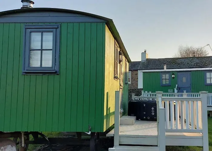 Sians Retreat, On Solway, Perfect Stop Over When Walking Hadrians With Hot Tub *